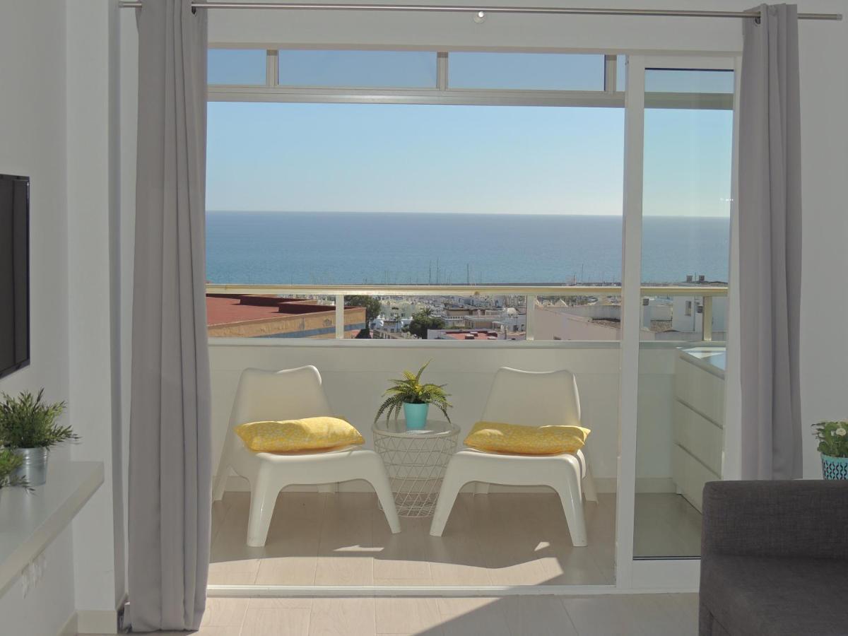 Puertosol 101: Beachfront Retreat with Sea Views Benalmadena Exterior photo